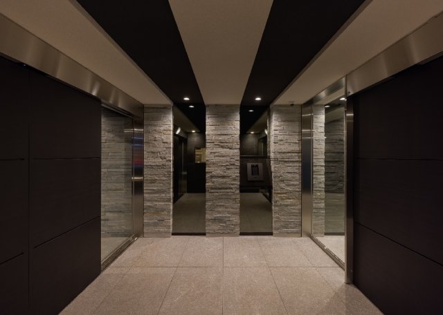 ガーラ川口グランドステージ4階 ロビー