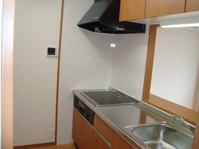 ＥＶＥＲ　ＳＨＩＮＥ　ＳＨＯＮＡＮ キッチン