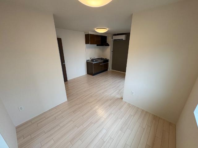 シャンティ・クラ リビング