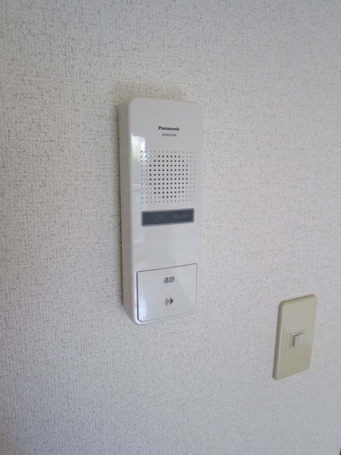 ファミーリェ二俣川0101号室 インターホン（室内側）　※現況優先
