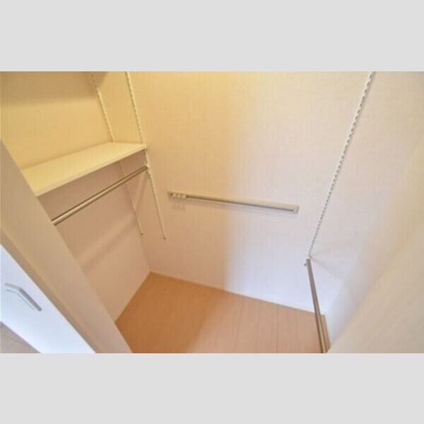 ファインフレッサ ワンステップクローゼット