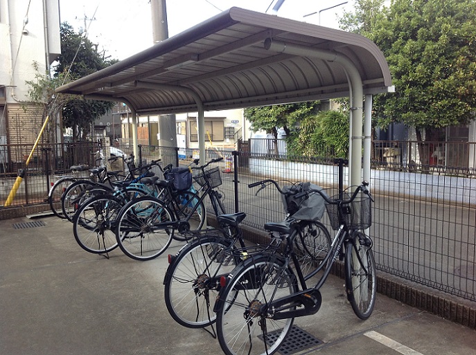 レオネクスト和202号室 駐輪場