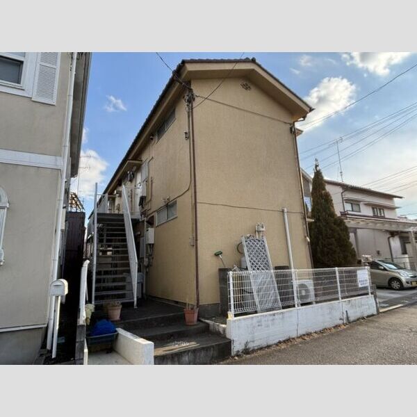 Y art203号室 外観