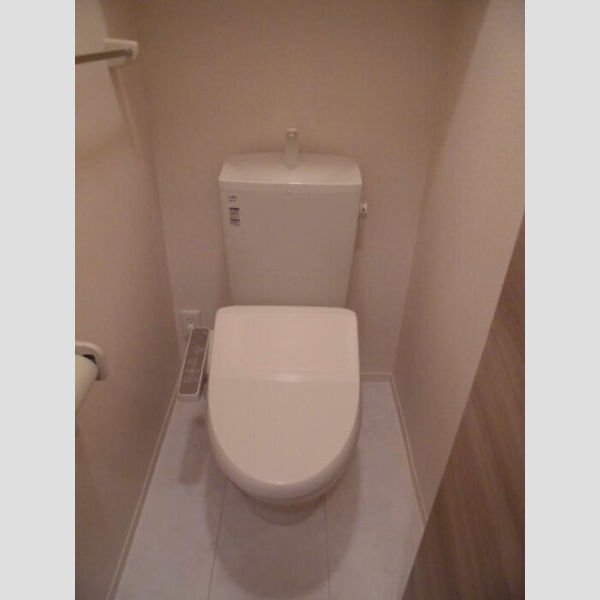 AGUSTA初石 温水洗浄暖房便座