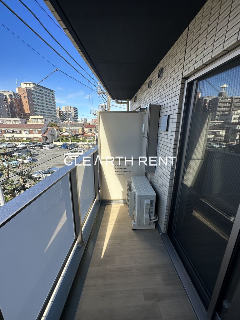 コンシェリア中野弥生町 ＴＨＥ ＲＥＳＩＤＥＮＣＥ3階 開放的で明るい空間を演出してくれるバルコニーです