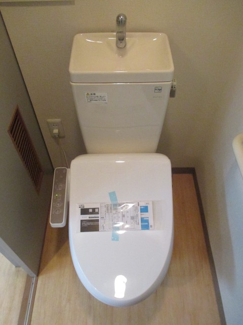 湘南鵠沼海岸リラホーム0105号室 トイレ