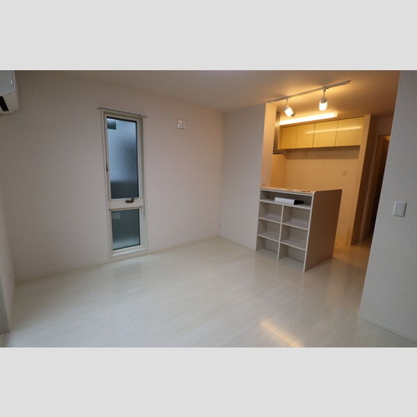 S.エテルネル106号室 洋室