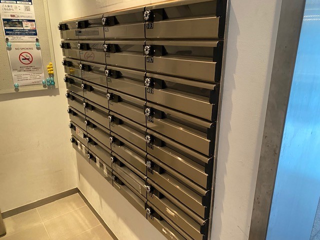 プラウドフラット南青山305号室 ※参考写真　メールコーナー