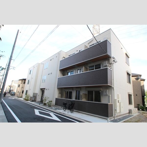 セレスティア六町Ⅲ102号室 外観