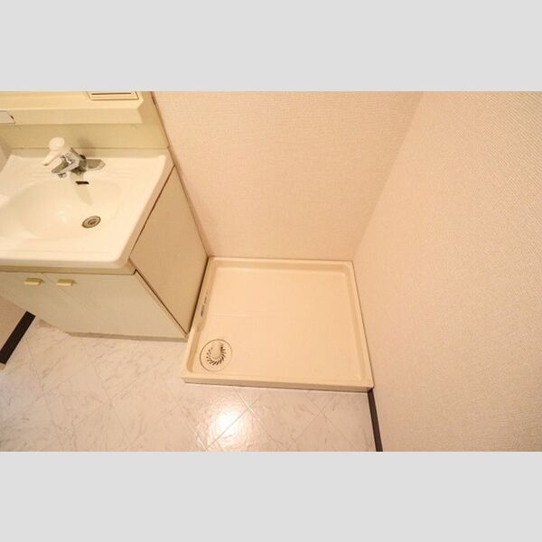 メゾン・リヴィエール301号室 室内洗濯機置場