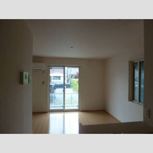 レイクルイーズ 2号室LDK