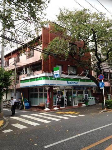 アジュール新井薬師2階 ファミリーマート　中野松が丘