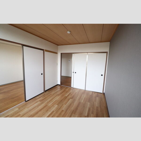 プレヤーデン　B303号室 洋室