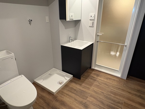 Bark Lane Kaminoge301号室 洗面