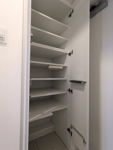 アジールコート板橋本町0303号室 収納