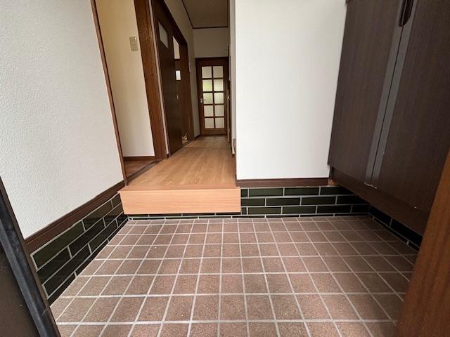 上土棚中　戸建て シューズボックスあり