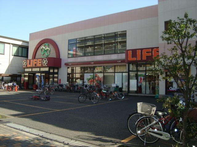 Ｆ－ＢＡＳＥ  Ｅａｓｔ ライフ大森南店まで809ｍ