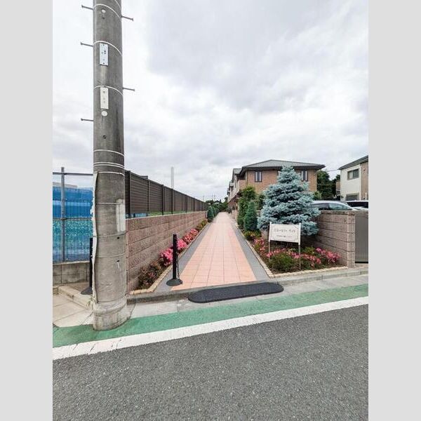 ピエールドゥ　ヴィラ エントランス