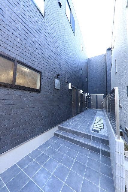 ラ　プティート　ヴィラ神楽坂3階 外観