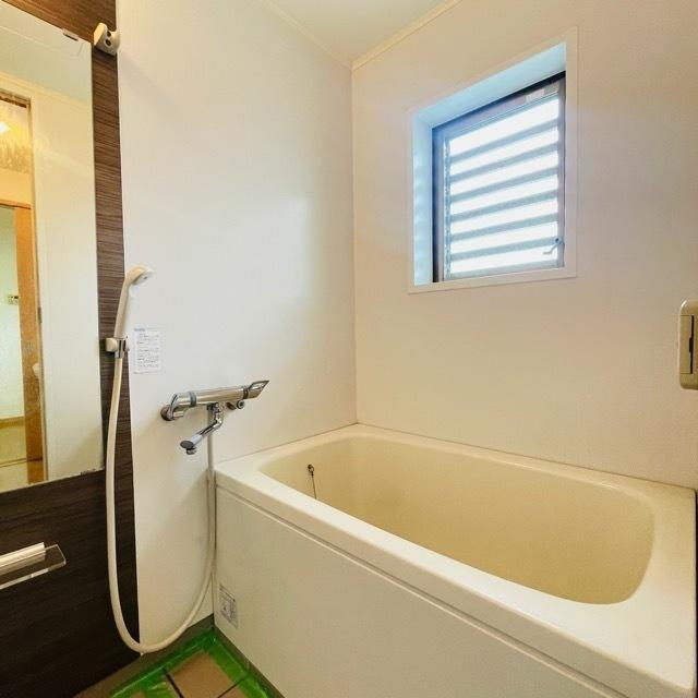 ファミール烏山2階 バス