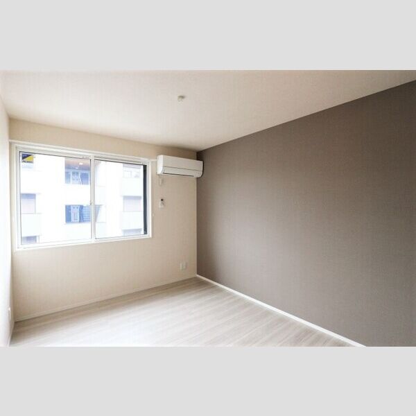 フライハイト202号室 洋室