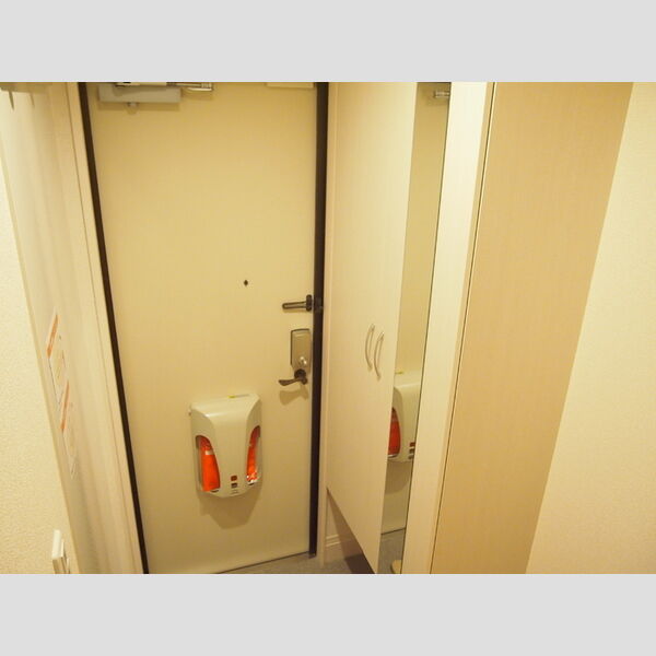 未来樹(ゆめのき)　弐号棟参201号室 玄関