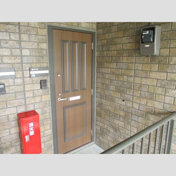 フェニックス　EF 玄関