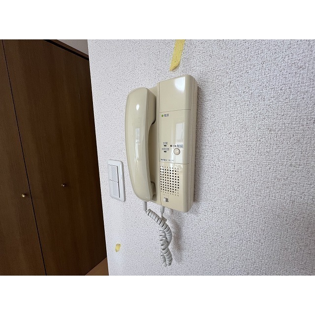 KCプレイス301号室 オートロック♪インターホン対応可能♪