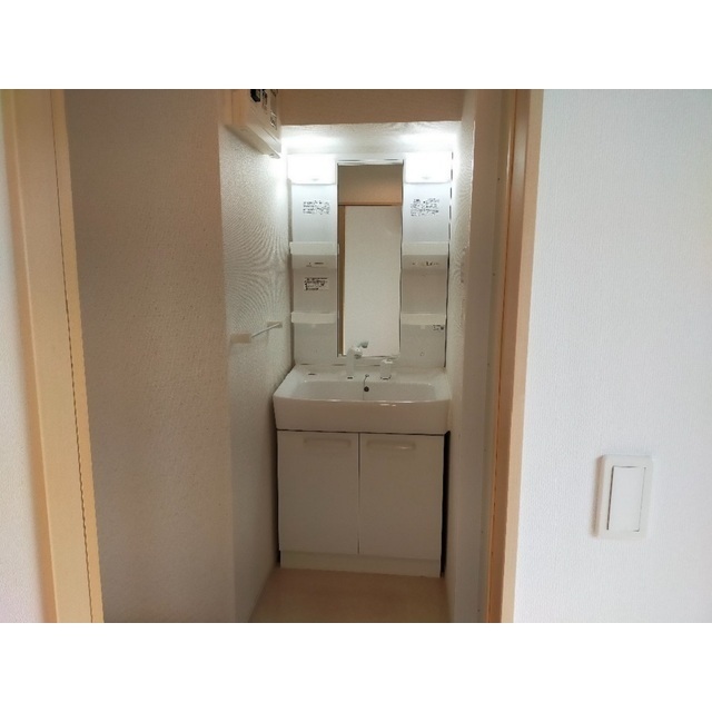 グランデ・ヒルズ 内観