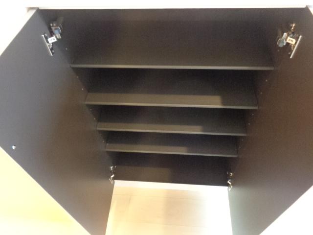 コルディアーレ．ＯＤ 下駄箱