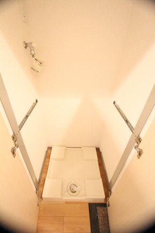 プライムアーバン西荻窪Ⅱ306号室 洗濯機置き場　※参考写真