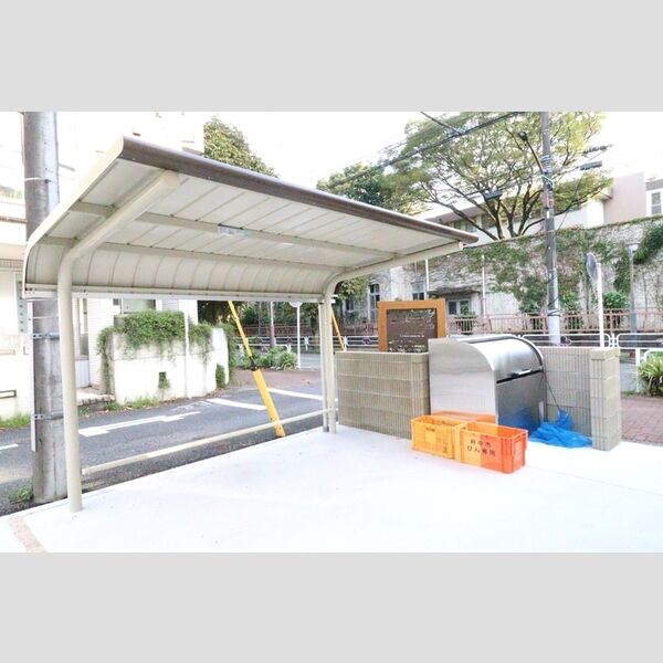 ユーポールスター 周辺