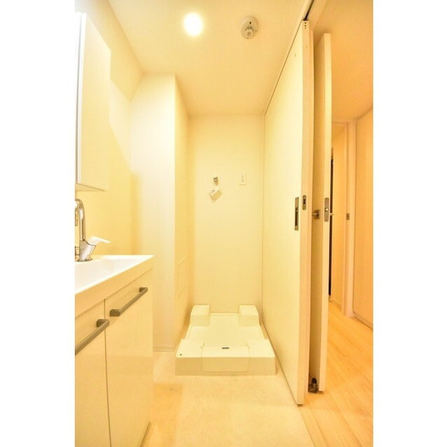 AZEST 志村三丁目Ⅱ0406号室 内観