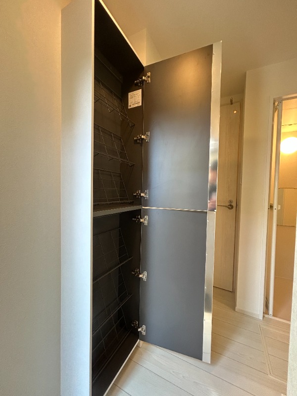 バーミープレイス武蔵境1階 収納