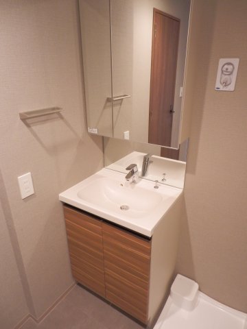 びゅうリエットグラン新宿戸山1102号室 洗面