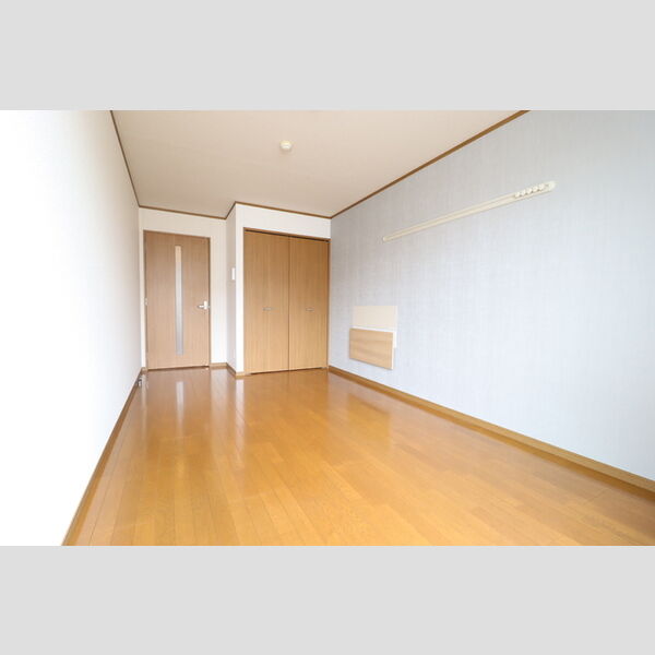6ー10番館210号室 洋室