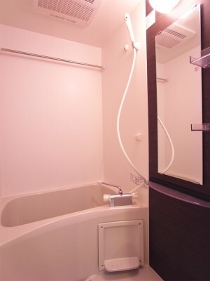 リブリ・ルミエール・世田谷2階 お風呂