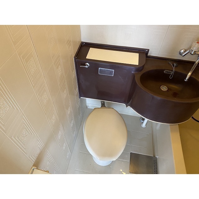 トクスケマンション 内観