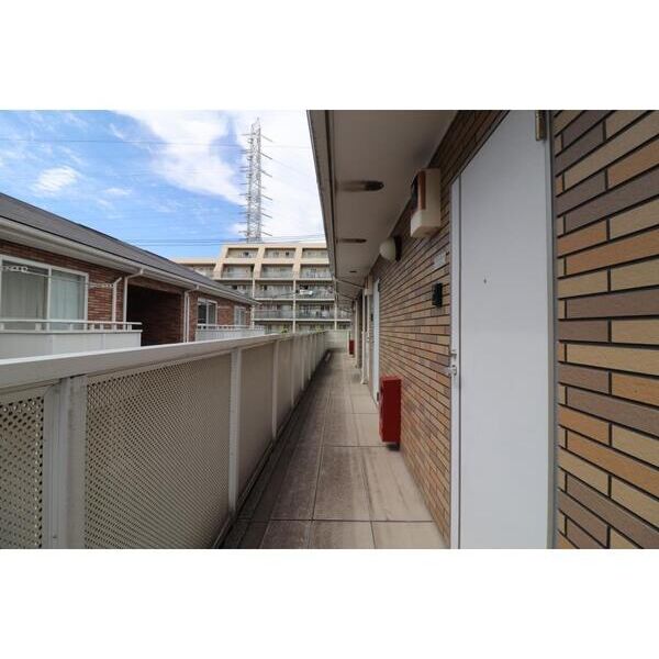 メルベーユA101号室 エントランス