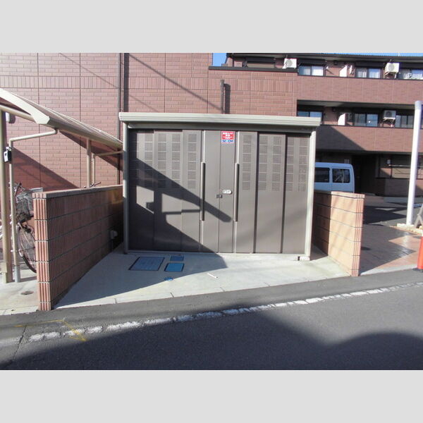 エミネンスⅡ205号室 ゴミ置場