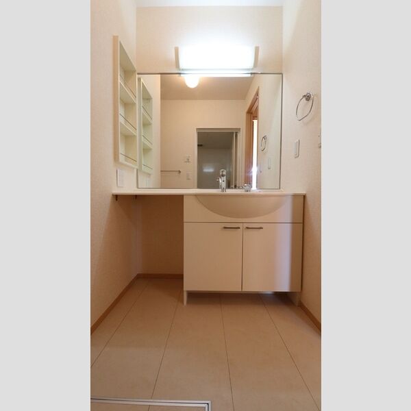 ルミエル　N101号室 ★洗髪洗面化粧台★