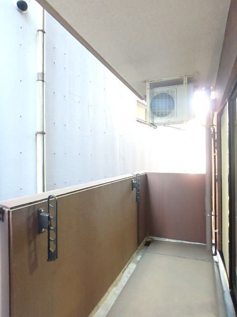 ガーラ本郷三丁目 バルコニー