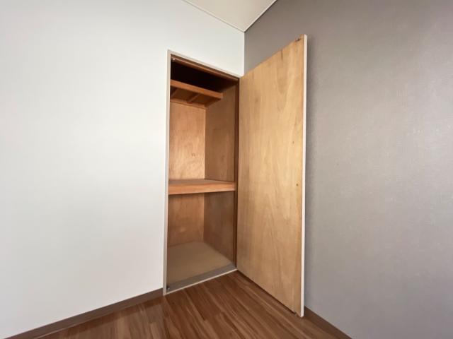 ファインパークⅠ 北側洋室収納