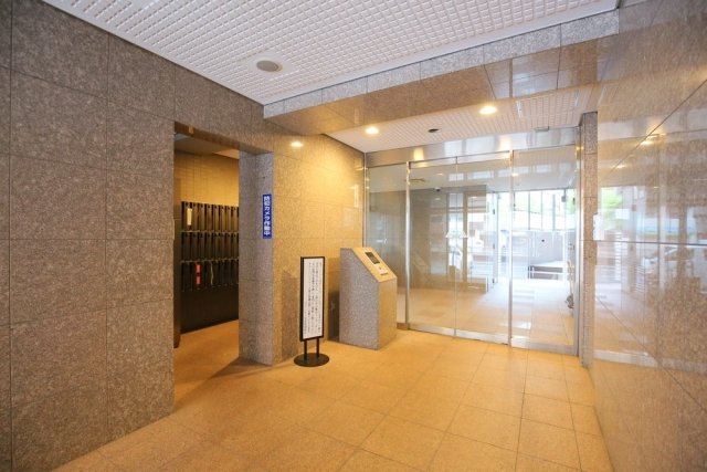 ガラ・シティ笹塚1205号室 エントランス