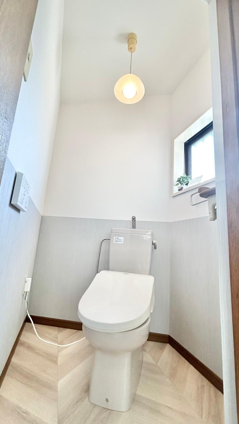 ひなたとそよ風のラ・フローラ 温水洗浄付きの綺麗なトイレ♪