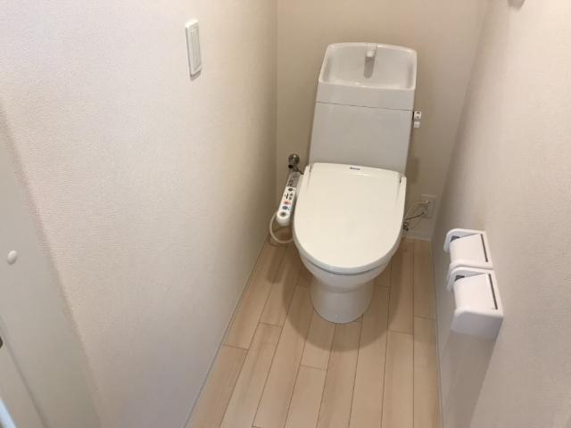 リブロ弐番館 シャワー付トイレ