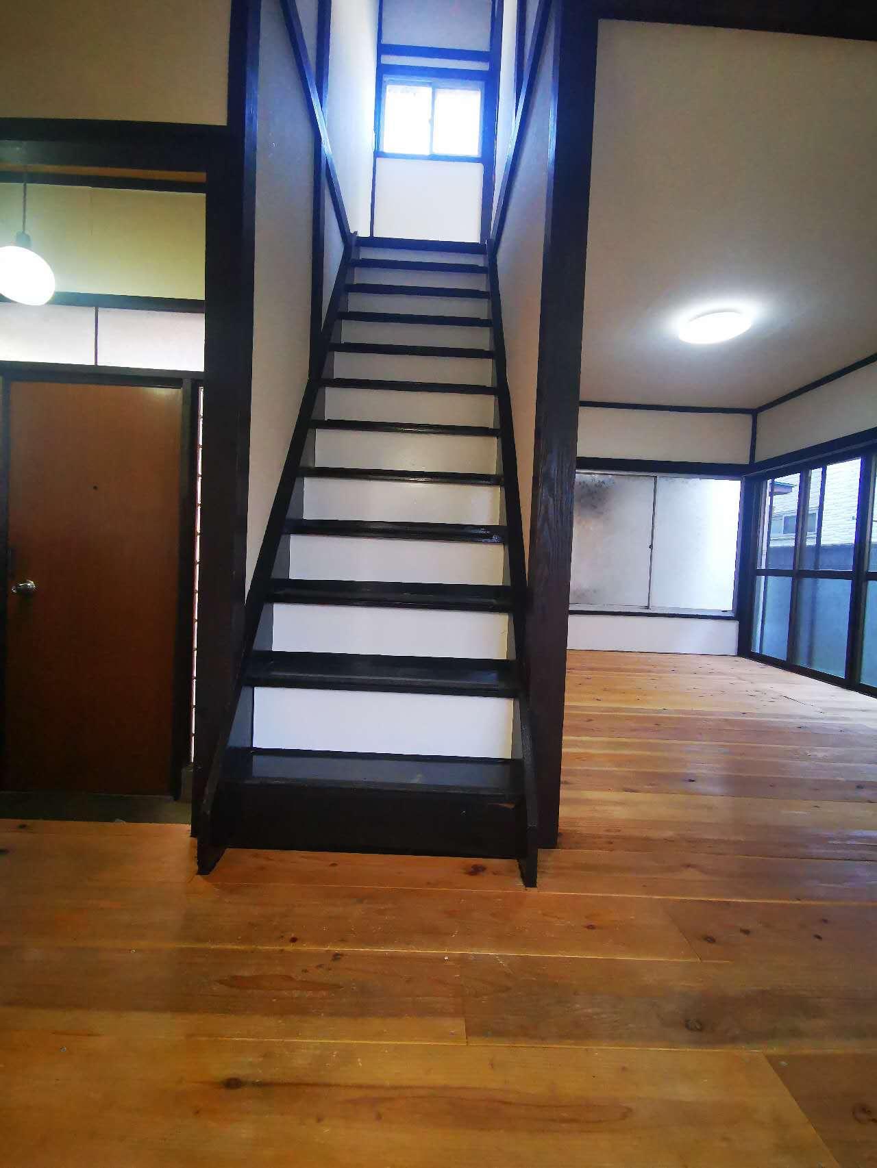 カルド諏訪公園 内観