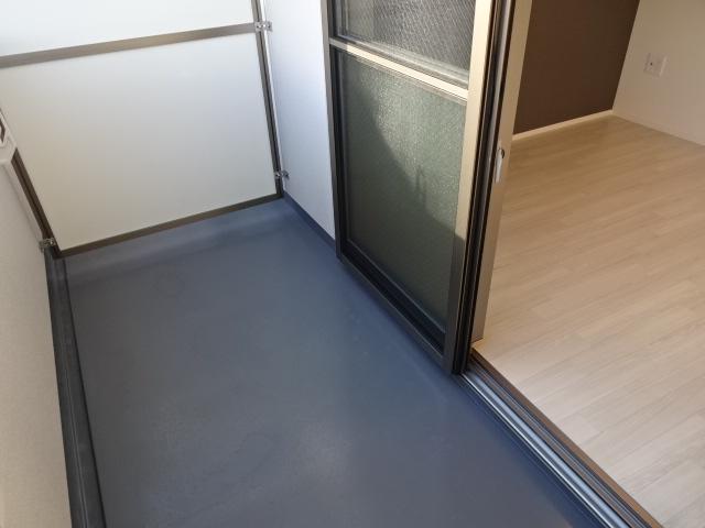 ウィズ　アス302号室 ベランダ