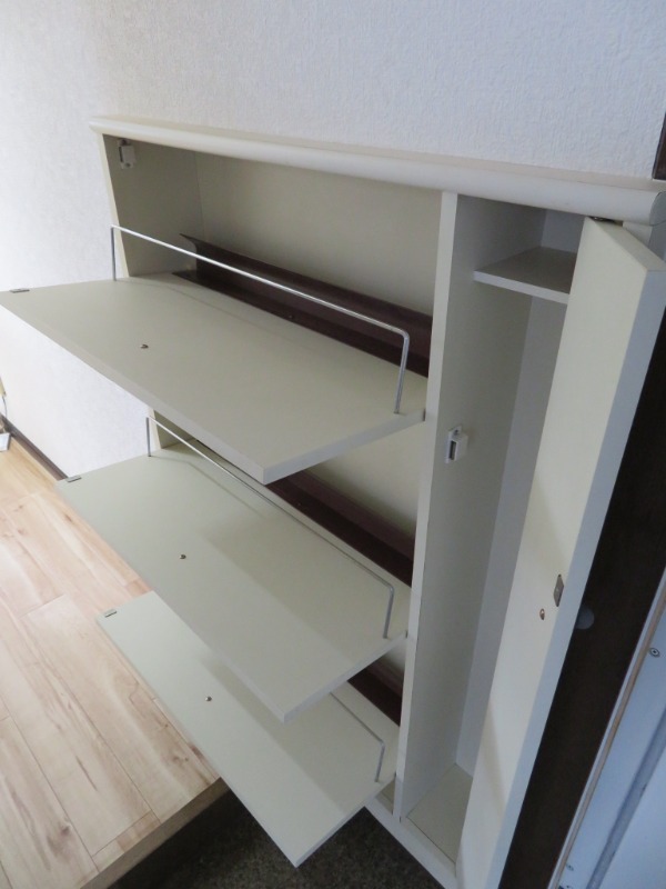 FLAT-R1階 ＊別号室の写真となります