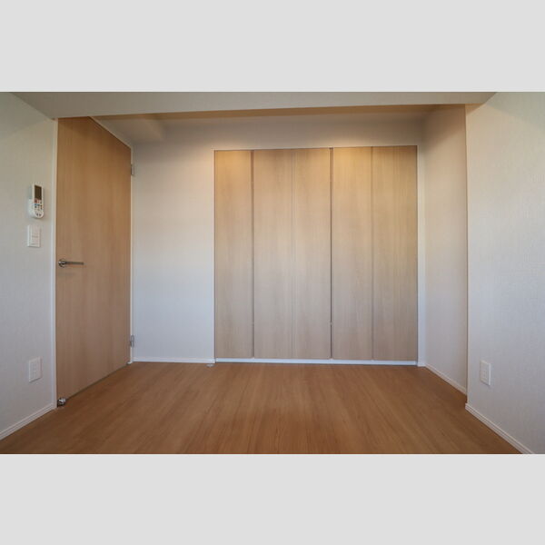 サンジョイアゼロ212号室 洋室5.8帖